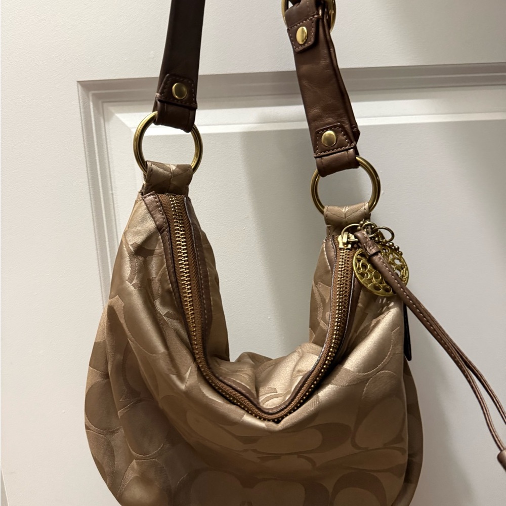 Brown Vintage Coach Shoulder Bag